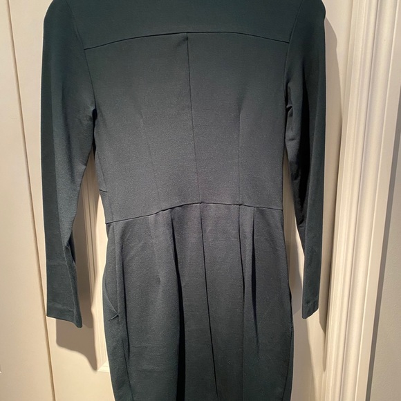 Long sleeve tulip dress - Picture 2 of 3